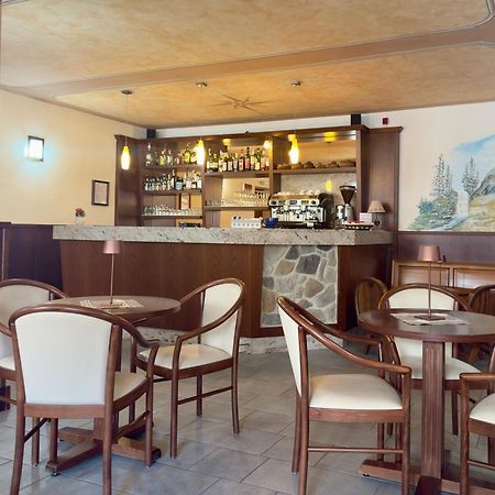 Hotel Dama Bianca Валтурненче Екстериор снимка