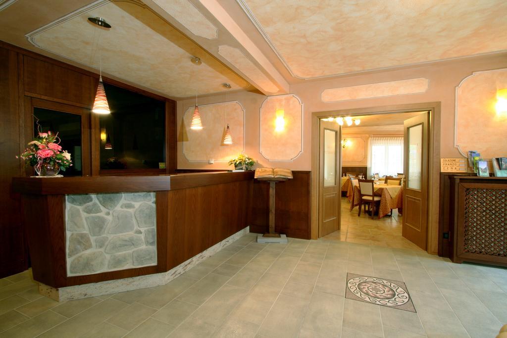 Hotel Dama Bianca Валтурненче Екстериор снимка